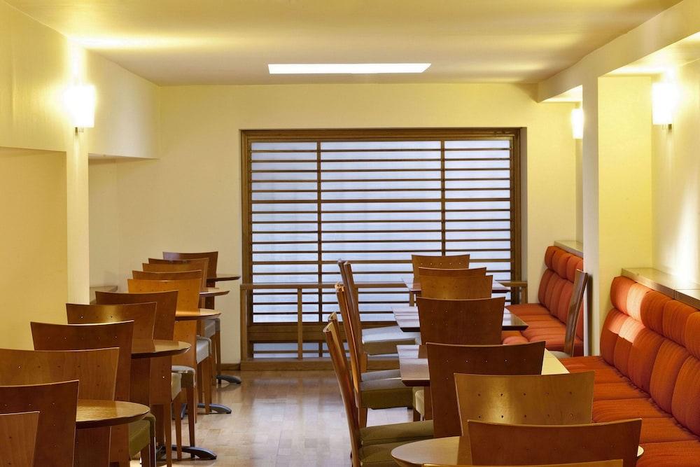 Hotel Achilleas Athens Ngoại thất bức ảnh