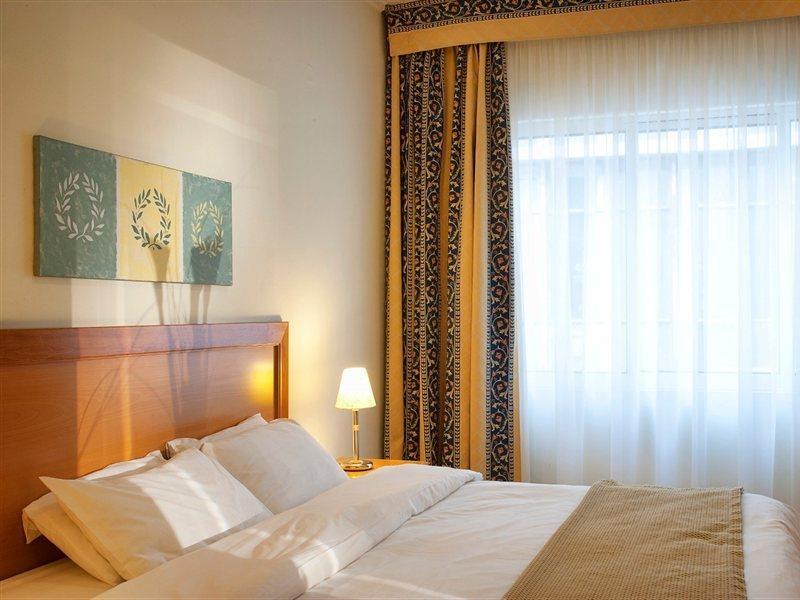 Hotel Achilleas Athens Ngoại thất bức ảnh